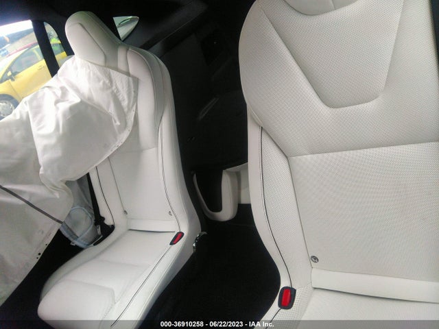 2023 Tesla Model X, VIN: 7SAXCBE61PF375036