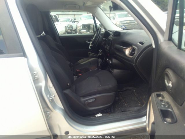 ZACCJABT9GPD90978 Jeep Renegade Latitude