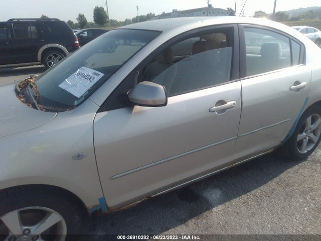 2004 MAZDA MAZDA3 I VIN: JM1BK32F941112320