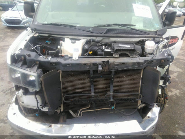 Chevrolet Express Passenger Lt 2019 1GAZGPFG7K1372120 Image 16