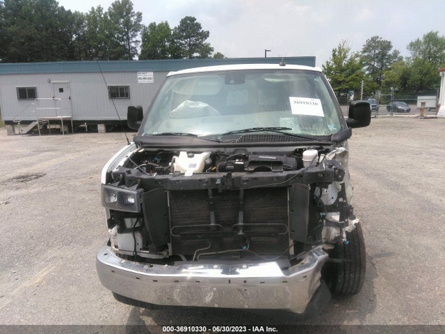 Chevrolet Express Passenger Lt 2019 1GAZGPFG7K1372120 Image 4