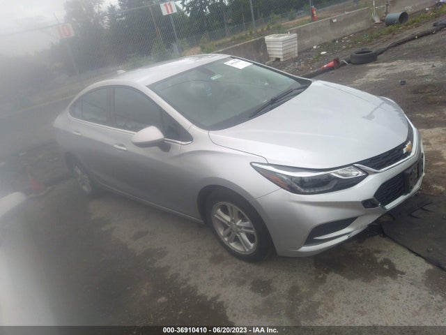2017 3G1BE5SM4HS566389 main image