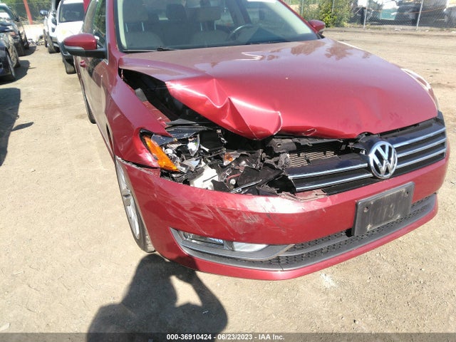 1VWBT7A36FC040279 Volkswagen Passat 1.8t Se W/sunroof & Nav