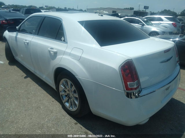 2C3CCAAG8EH373395 Chrysler 300