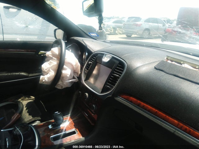 2C3CCAAG8EH373395 Chrysler 300