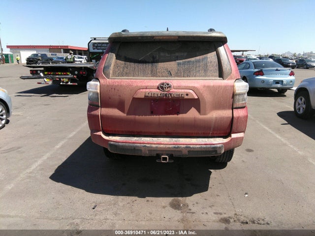Toyota 4RUNNER SR5 2020 JTEBU5JR2L5788645 Image 8