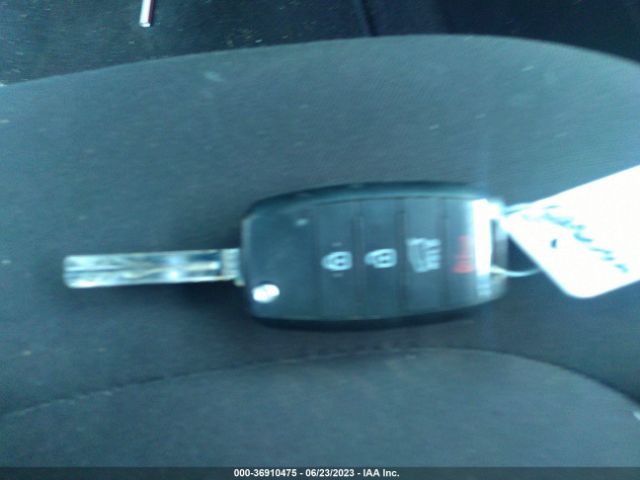KNDJN2A25H7478967 KIA Soul Base