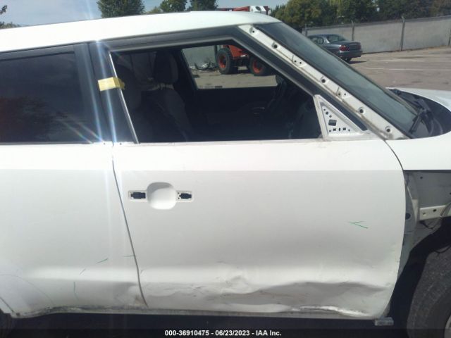KNDJN2A25H7478967 KIA Soul Base