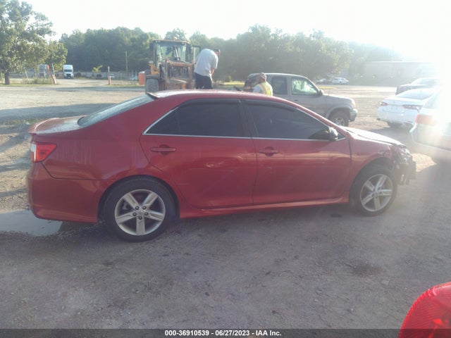 2014 TOYOTA CAMRY L/LE/XLE/SE/SE SPORT VIN: 4T1BF1FK4EU844866