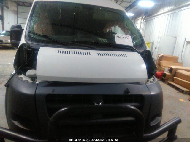 3C6TRVDG2JE154622 RAM Promaster Cargo Van