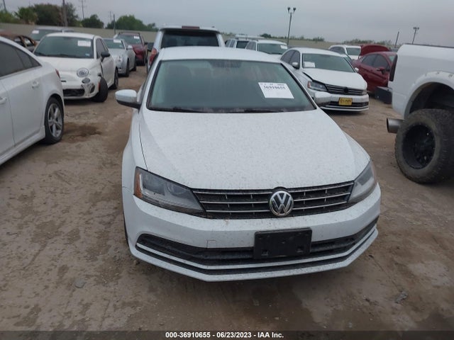3VW2B7AJ9JM228674 Volkswagen Jetta 1.4t S