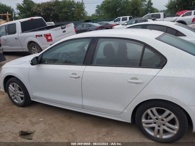 3VW2B7AJ9JM228674 Volkswagen Jetta 1.4t S