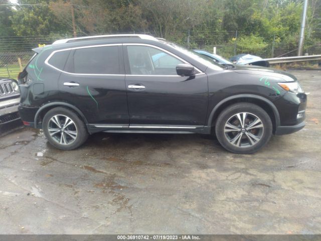 JN8AT2MV2HW261253 Nissan Rogue Sl