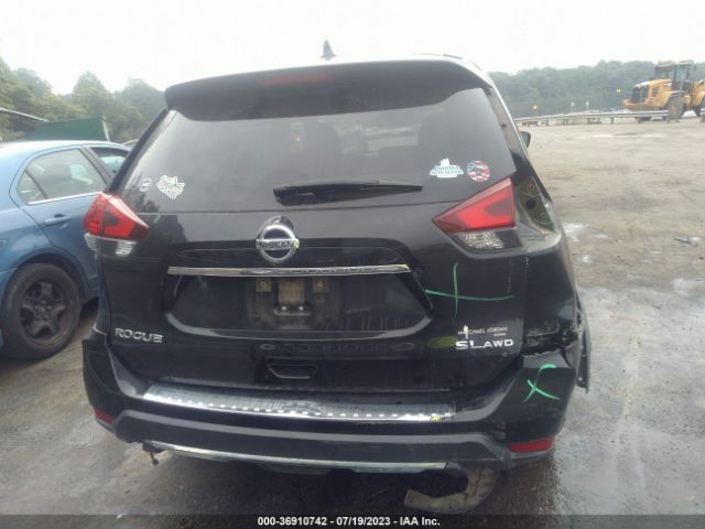 JN8AT2MV2HW261253 Nissan Rogue Sl