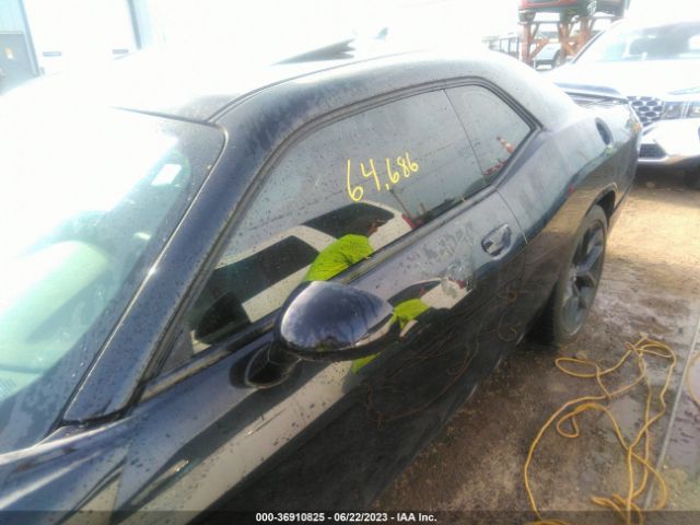 2C3CDZAG4KH663477 Dodge Challenger Sxt