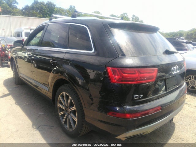 WA1LAAF72HD035593 Audi Q7 Premium Plus