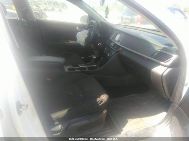 5XXGT4L36GG036688 KIA Optima Lx