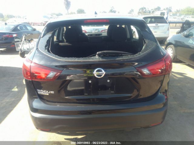 JN1BJ1CP4KW211502 Nissan Rogue Sport S