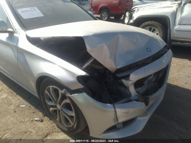 55SWF4JB8FU069978 Mercedes-Benz C-class C 300