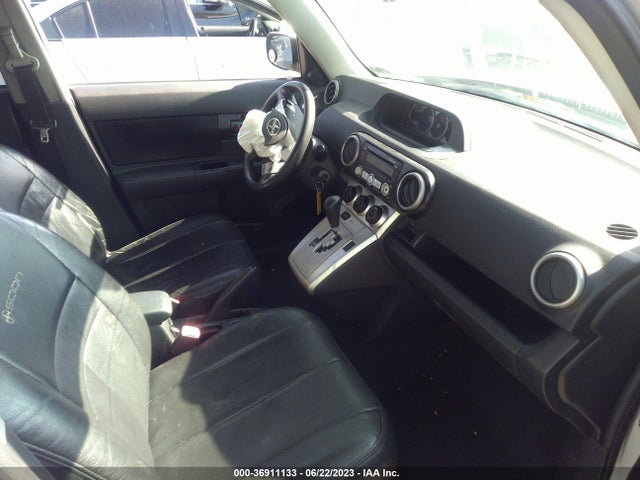 2008 SCION XB VIN: JTLKE50E681043030