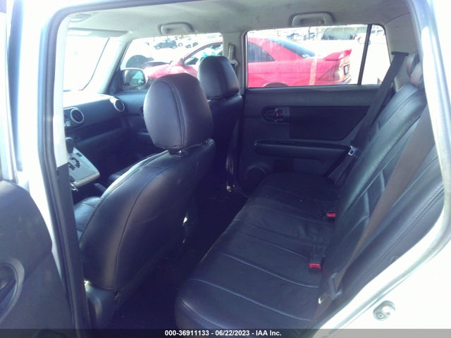2008 SCION XB VIN: JTLKE50E681043030