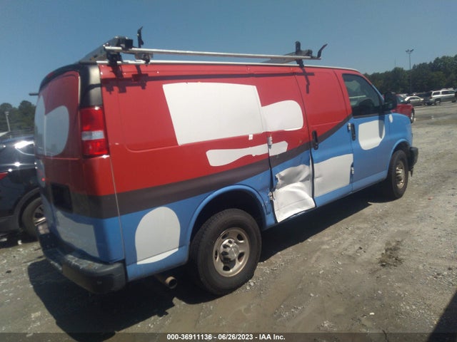 Chevrolet EXPRESS CARGO VAN 2018 1GCWGAFG8J1336295 Image 4