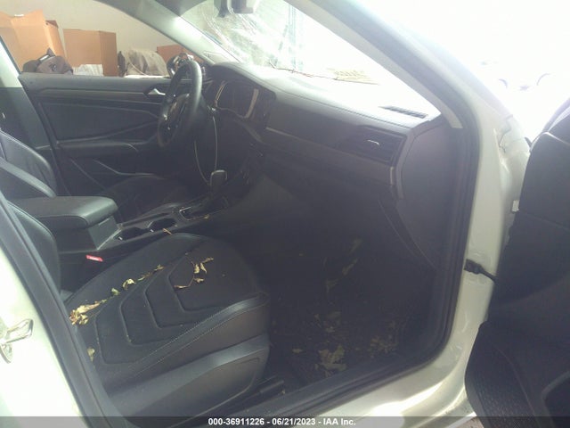 3VWG57BU6MM034128 Volkswagen Jetta Sel Premium