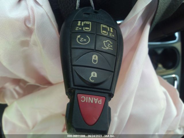 2C4RDGEG8KR646745 Dodge Grand Caravan Gt