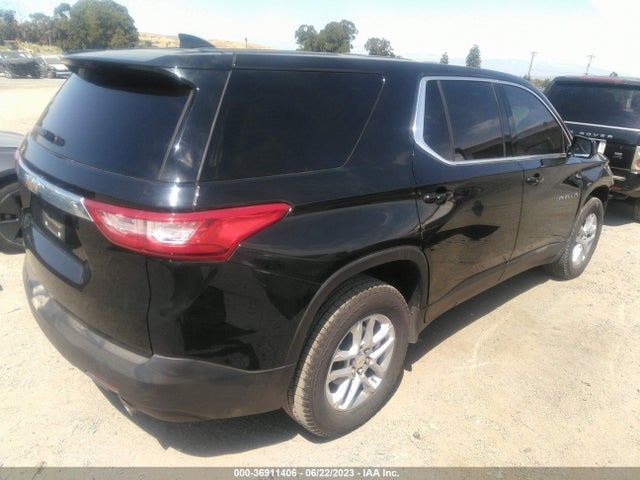 Chevrolet Traverse Ls 2018 1GNERFKW0JJ183967 Image 4