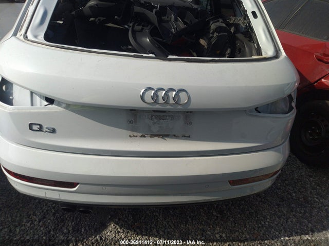 WA1BCCFS4JR002173 Audi Q3 Premium/sport Premium