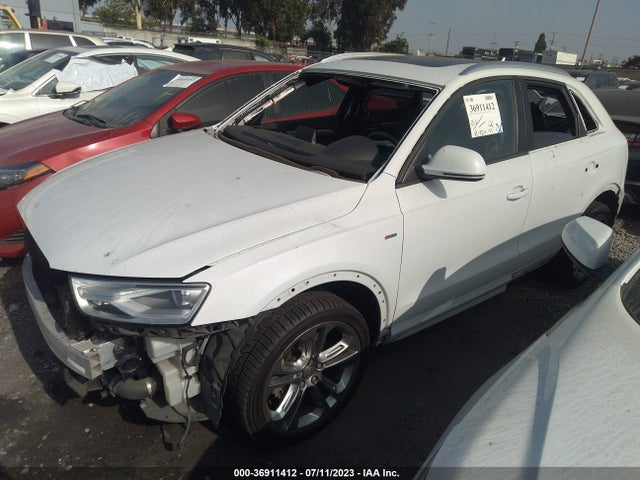 WA1BCCFS4JR002173 Audi Q3 Premium/sport Premium