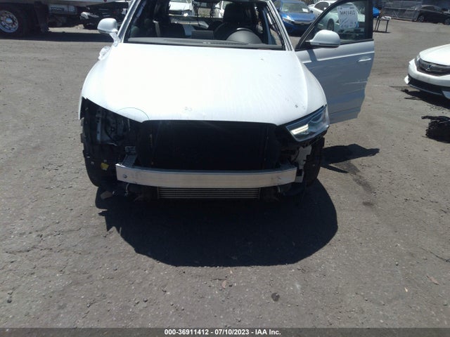 WA1BCCFS4JR002173 Audi Q3 Premium/sport Premium