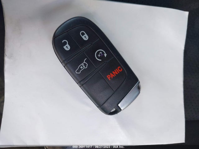 1C4RJFAG8MC760233 Jeep Grand Cherokee Laredo X