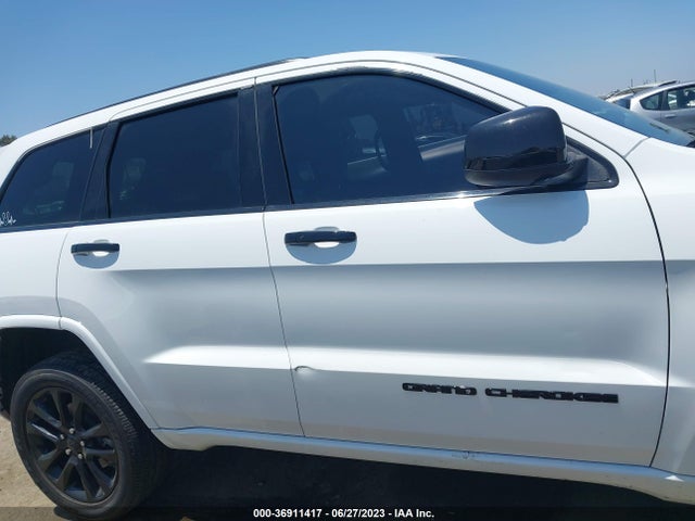 1C4RJFAG8MC760233 Jeep Grand Cherokee Laredo X