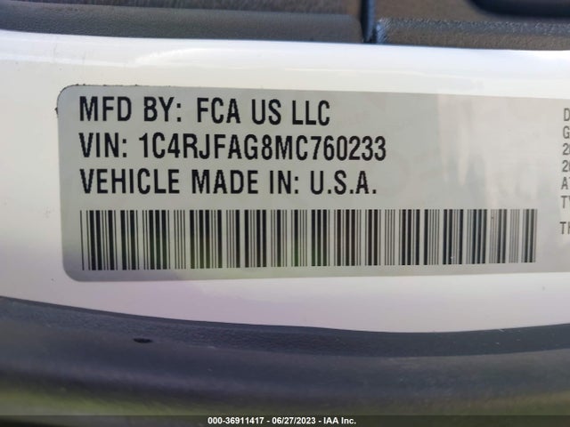1C4RJFAG8MC760233 Jeep Grand Cherokee Laredo X
