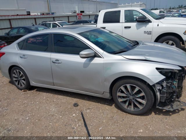 1N4AL3AP3HC179658 Nissan Altima 2.5 Sl