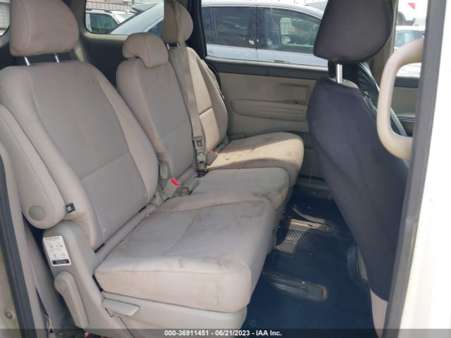 KNDMB5C12H6234436 KIA SEDONA LX