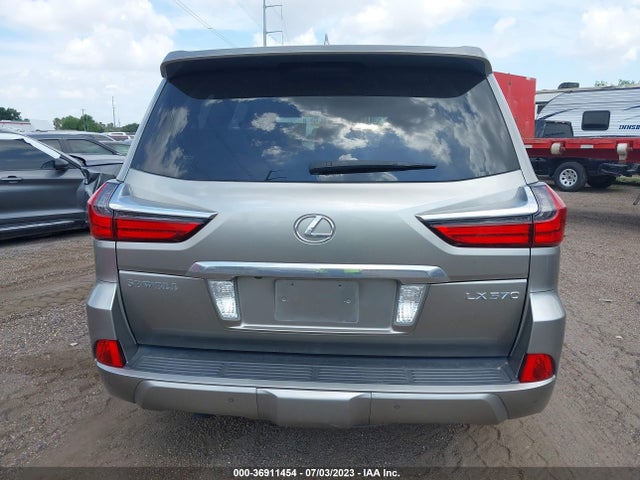 2017 Lexus LX, VIN: JTJHY7AXXH4228041