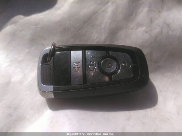 3FA6P0LU5KR219050 Ford Fusion Hybrid Se