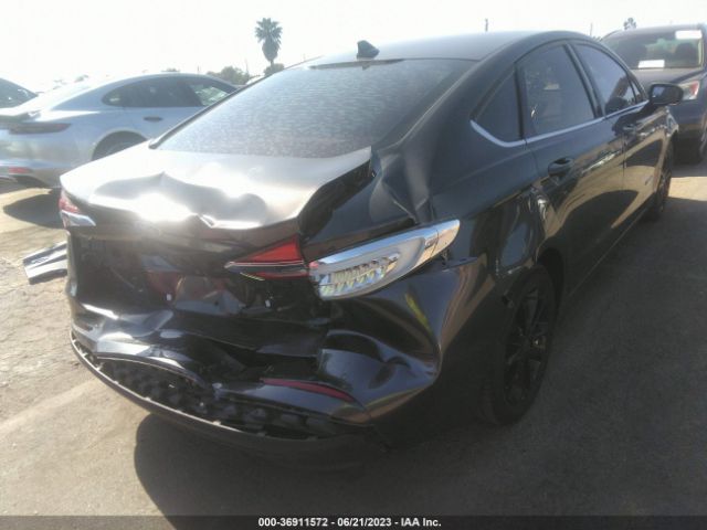 3FA6P0LU5KR219050 Ford Fusion Hybrid Se