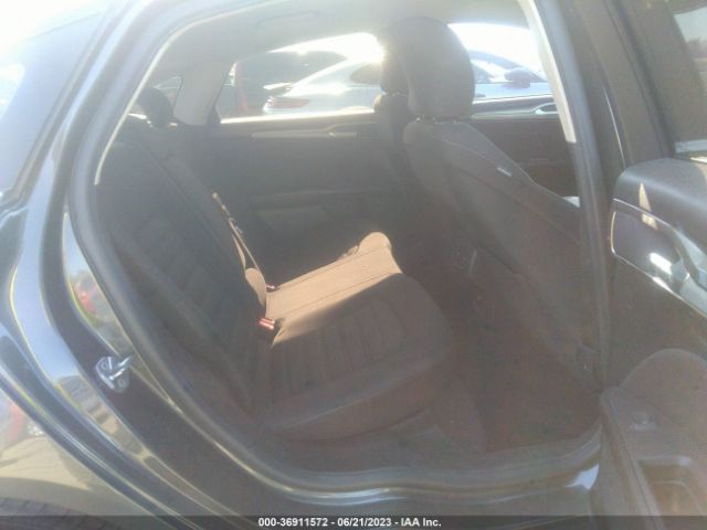 3FA6P0LU5KR219050 Ford Fusion Hybrid Se