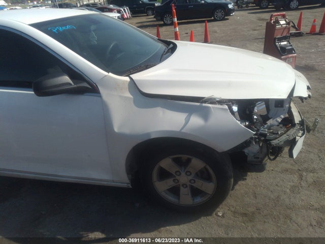 Chevrolet MALIBU LS 2015 1G11B5SL4FF156768 Image 6