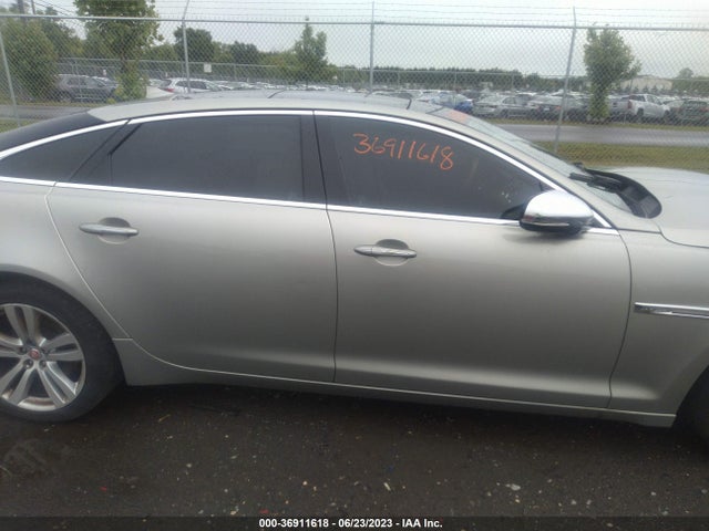 2014 Jaguar XJ, VIN: SAJWJ2GD6E8V64600