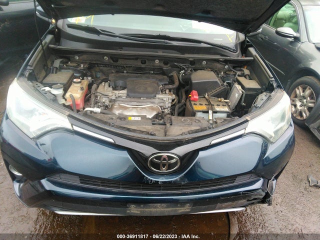 Toyota Rav4 Xle 2018 JTMRFREV3JJ743830 Image 10