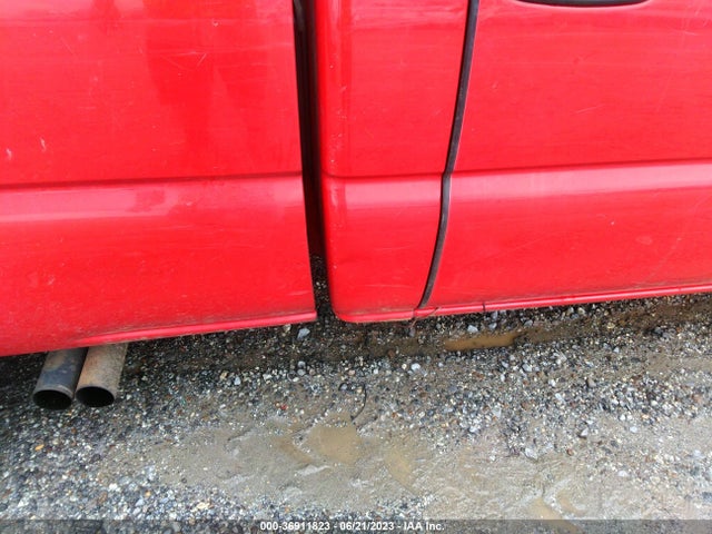 1999 CHEVROLET SILVERADO 1500 VIN: 1GCEC14W4XZ176363