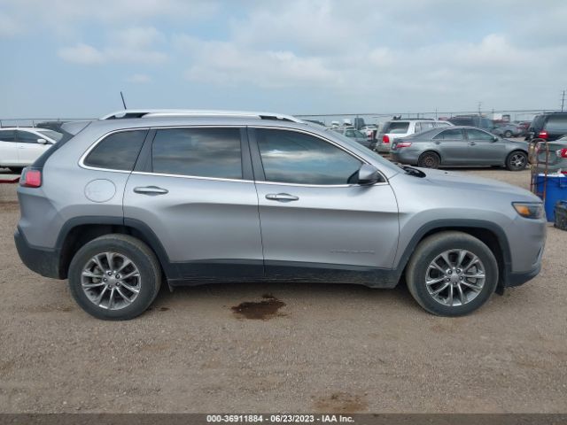 1C4PJLLB8KD395762 Jeep Cherokee Latitude Plus