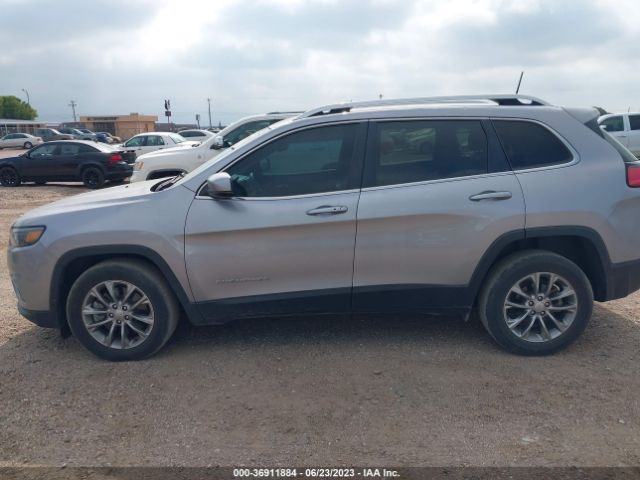 1C4PJLLB8KD395762 Jeep Cherokee Latitude Plus