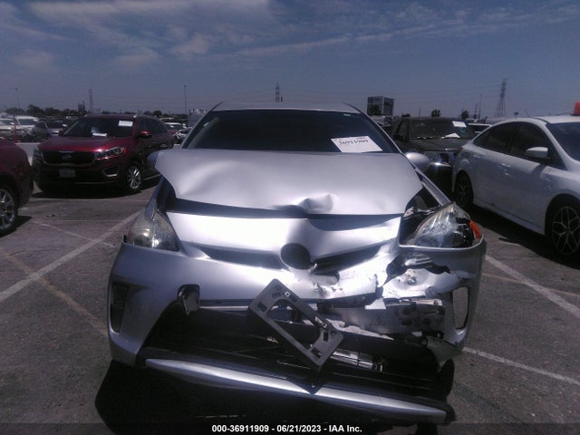Toyota Prius Four 2015 JTDKN3DU5F1884948 Image 4