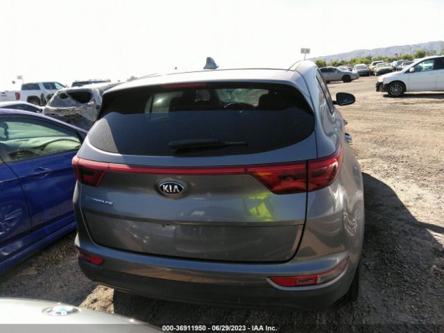 KNDPMCAC7J7348223 KIA Sportage Lx