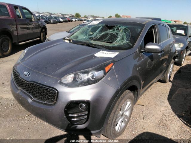 KNDPMCAC7J7348223 KIA Sportage Lx